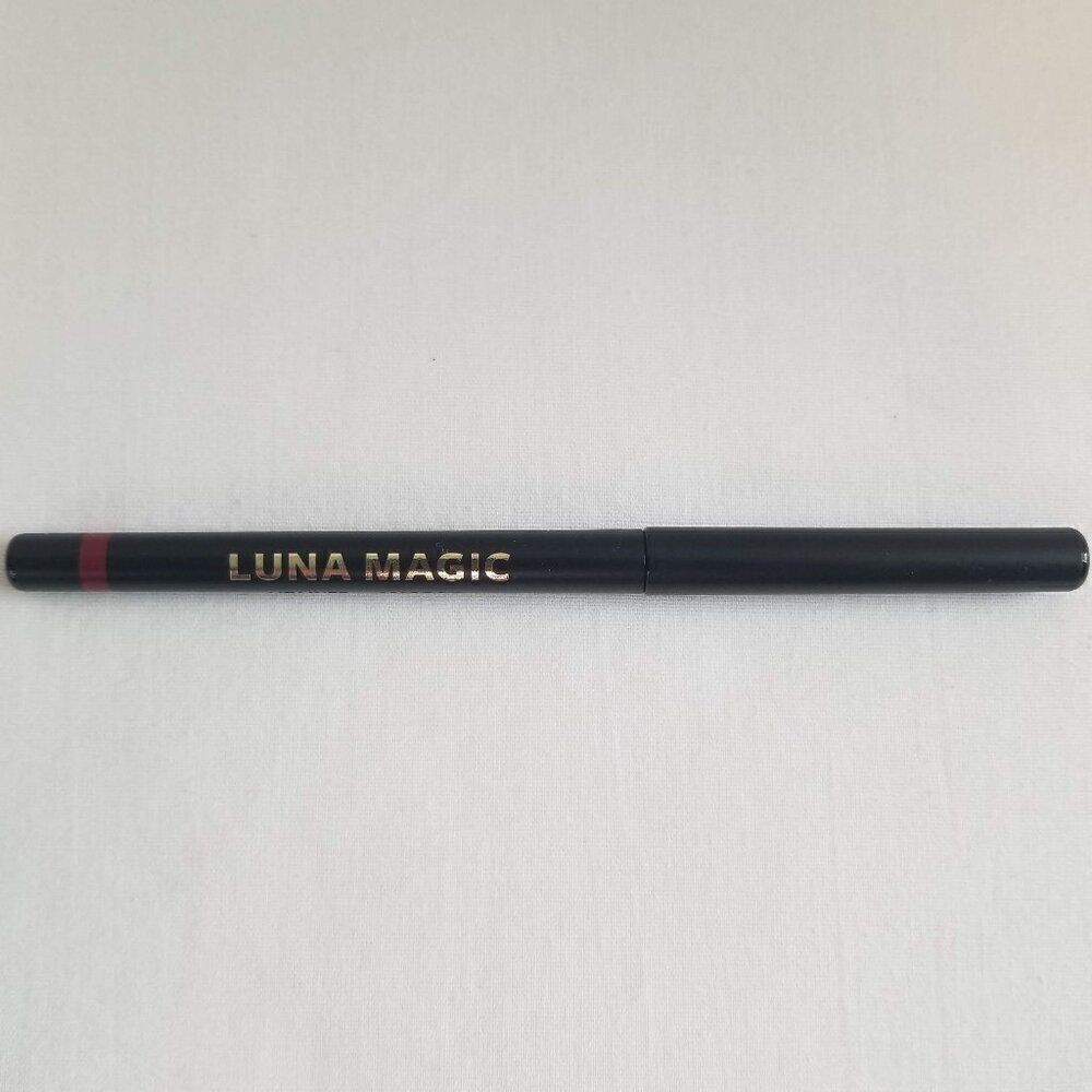 Luna Magic Beauty - Lip Liner - Amorcito